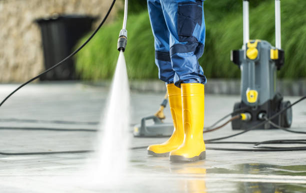 Best Pressure Washing Contractors  in Boyceville, WI